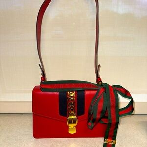 GUCCI Sylvie Calf Leather Shoulder Bag